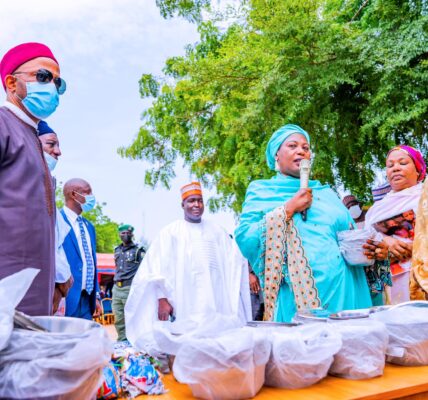FG Plans School Feeding For Over 600,000 Pupils In Borno State