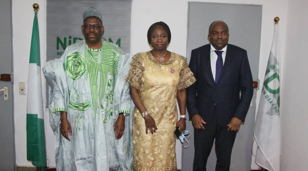 Chairman/CEO. NiDCOM, Hon. Abike Dabiri-Erewa (M) received the Nigerian Amb. to Russia Amb. Abdullah Shehu(5th Left) with a trade Delegation from Russia in Abuja 25.-11-2021.