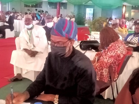 Happening Now: ALGON National President, Hon. Kolade David Alabi, Others Begin Brainstorming On National Primary Healthcare At 2022 Summit In Abuja