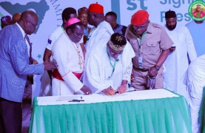 SDP Presidential Candidate Prince Adewole Adebayo signs peace Accord