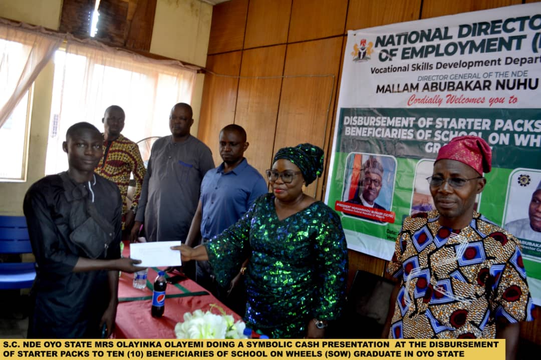 Oyo NDE Disburses Empowerment Tools To 10 Schools-On-Wheel Beneficiaries