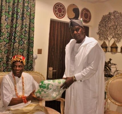 Ata-mmanya Of Ossamala Visits Nigerian Culture House, Eulogize Runsewe