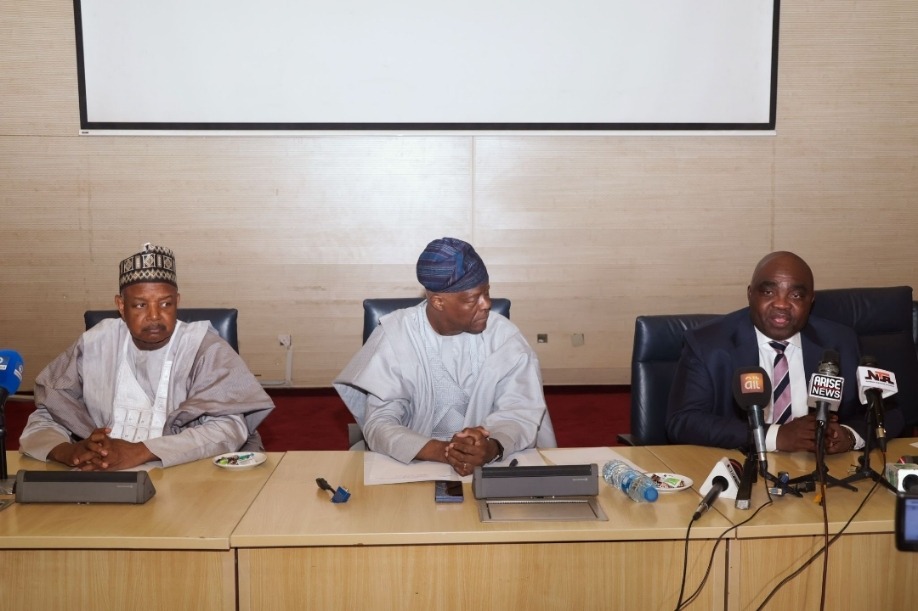 the Federal Government of Nigeria has restated its commitment to mobilising ₦1.5 trillion in private sector investment for the transformation of over 900 kilometers of critical highways across the country.