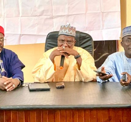 The Chairman of the Association of Local Governments of Nigeria (ALGON) in Kebbi State, Hon. Muhammad Dahiru Ambursa, has received equipment from UNICEF to support the state’s Birth Registration Project, pledging the commitment of ALGON Chairmen to the initiative.