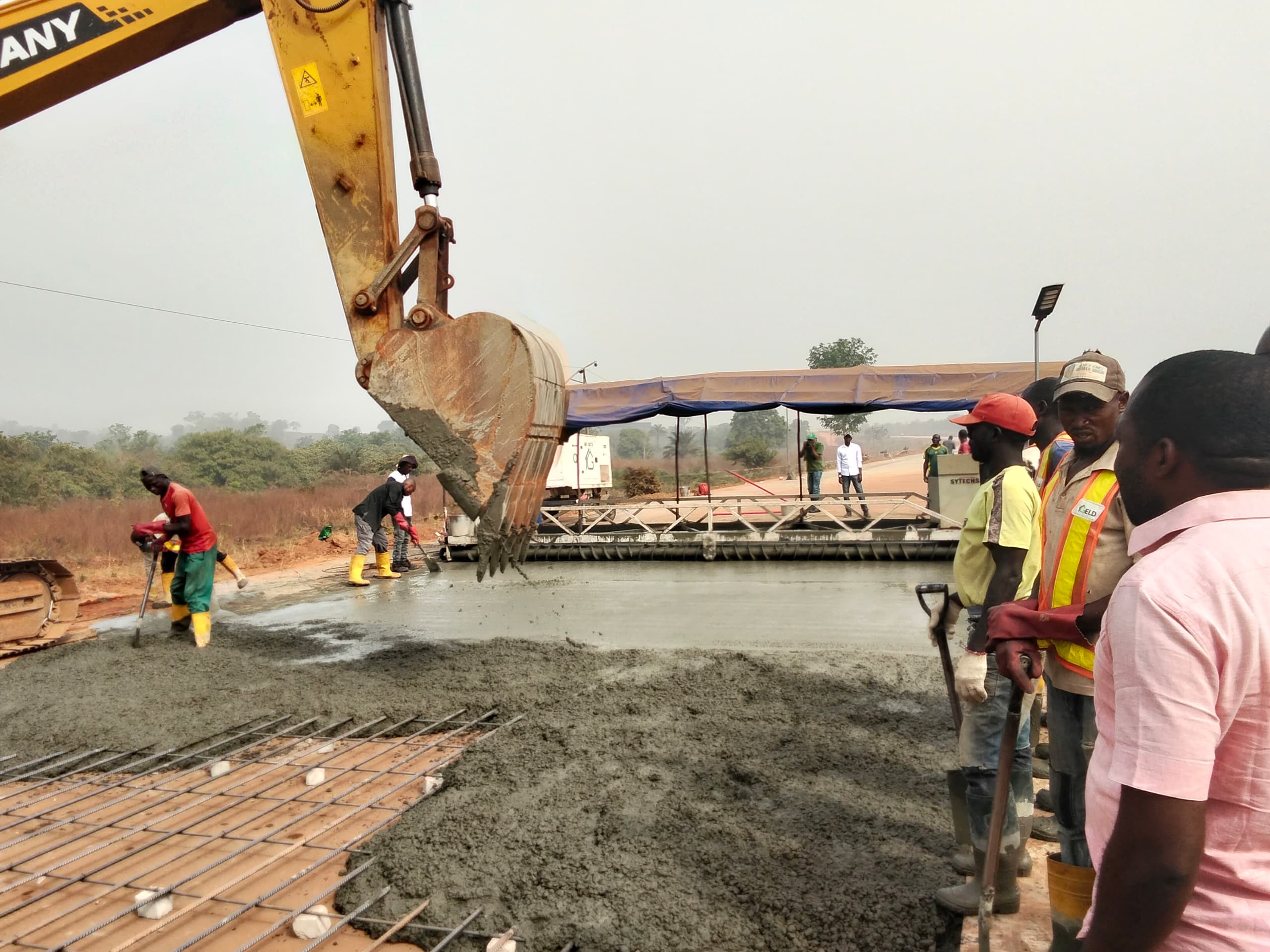 The Senior Special Assistant to the President on Community Engagement for the North Central Zone, Dr. Abiodun Essiet, has commended the quality of work being executed on key federal road projects in Kogi State but expressed strong dissatisfaction with the slow pace of delivery, describing it as unacceptable given the strategic importance of the corridors.