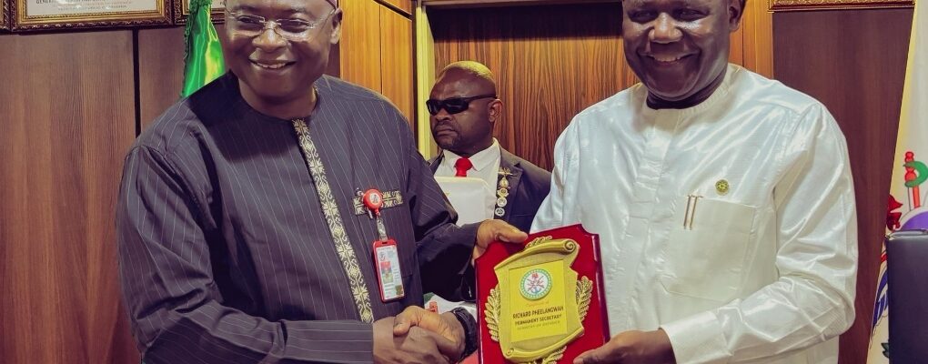 As part of his familiarization tour to agencies under the Ministry of Defence, the Permanent Secretary, Mr. Richard Pheelangwah, visited the leadership of Defence Intelligence Agency (DIA), on Wednesday, 18th March, 2026 in Abuja.