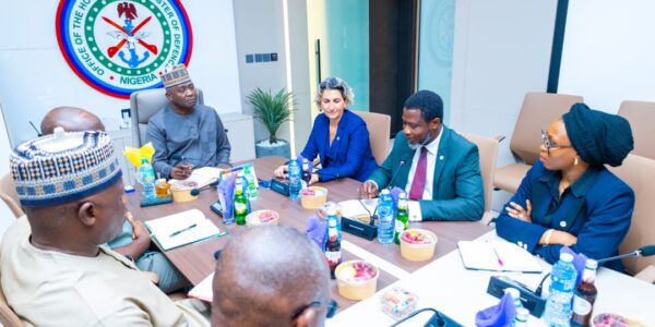 Nigeria’s Honourable Minister of Defence, General Christopher Musa (rtd), has commended the International Committee of Red Cross (ICRC) for notable humanitarian activities in Nigeria mostly the NorthEast Nigeria.