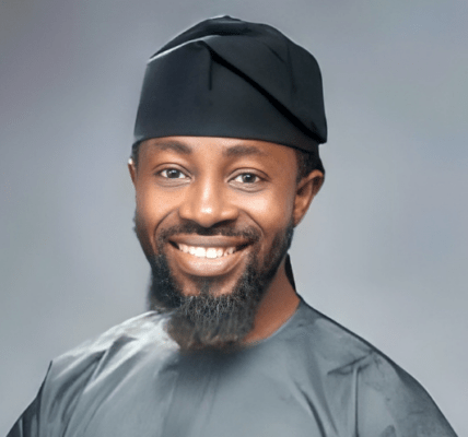 Dr Paul Moses Ogidi AMAC