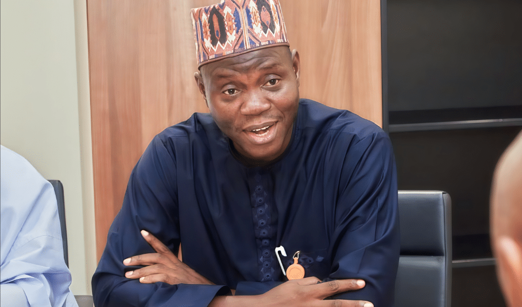 Mallam Abdulrahman Aliagan has been reelected as the President of the Nigerian Guild of Investigative Journalists (NGIJ) for the second term. Other executive members elected include Oyelola Oyewale (Vice President Information and Administration), Comrade James Ezema(Vice President, Investigation), Rowland Shuwa (General Secretary) and Kehinde Adeleye (Public Relations Officer).